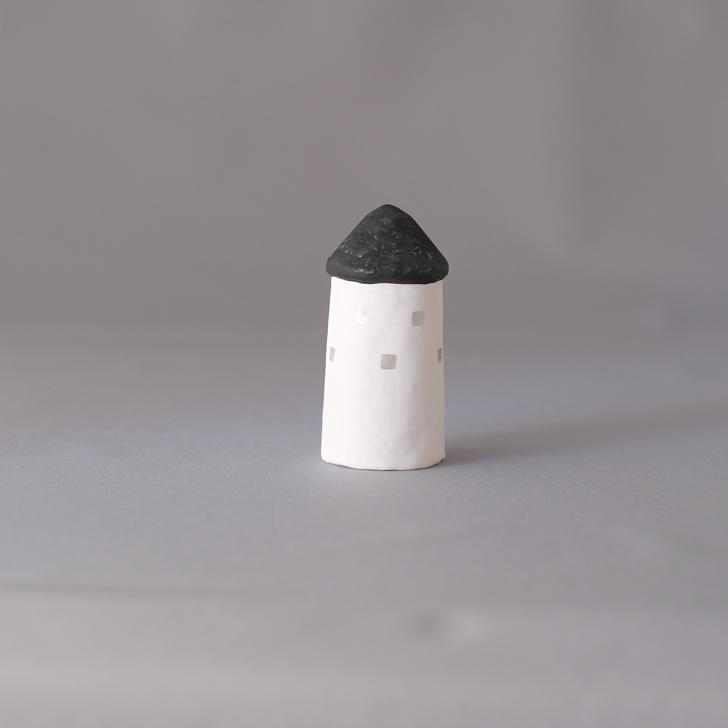 【3/9 ~ 11 18時まで販売】りなの村 張子展 はる、うらうら「背の高い家」