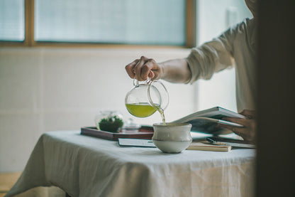 丘上八雲さんのティーポットとmuicaの玉露煎茶FUU　セット