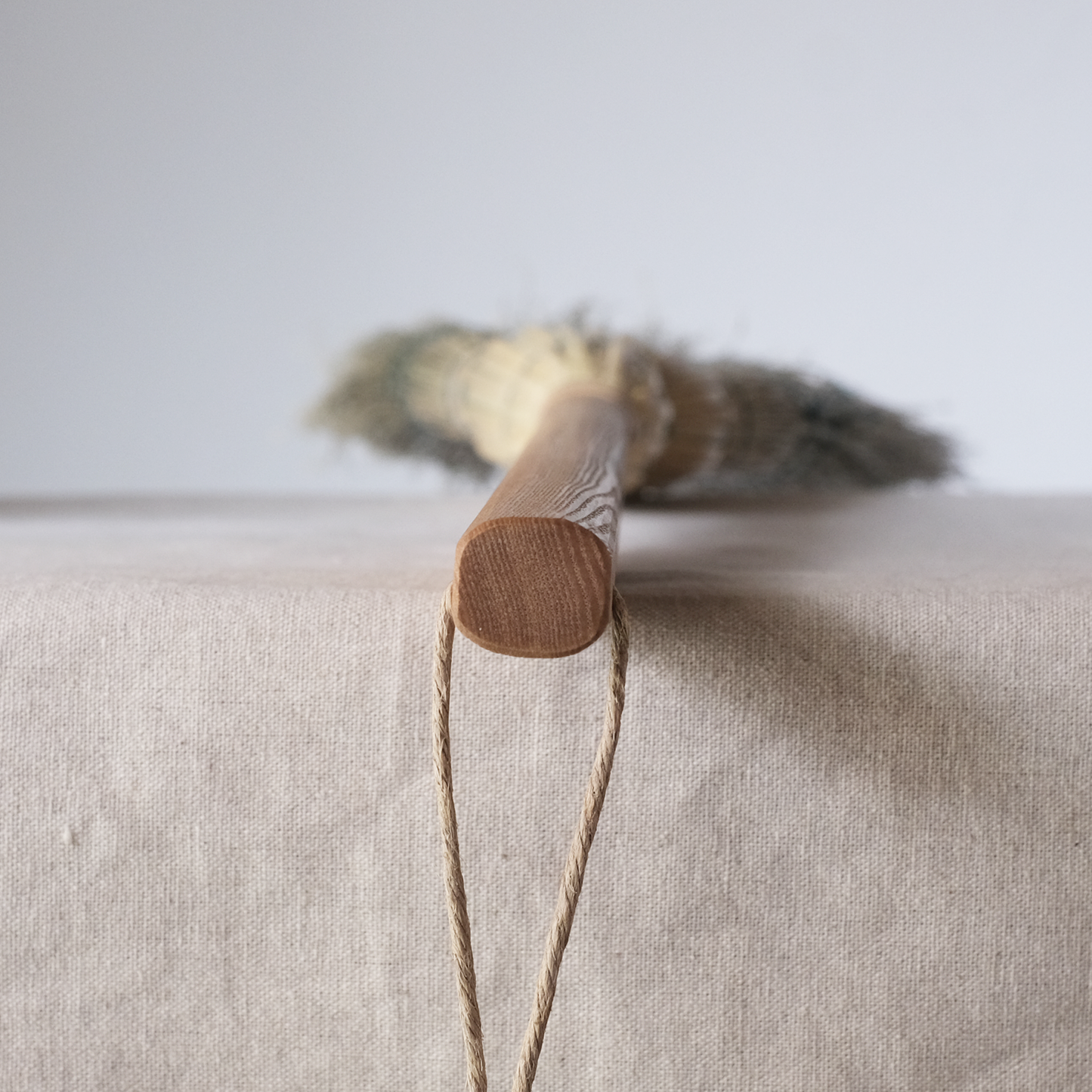 米澤ほうき工房：手箒ロング　糸：ターコイズ