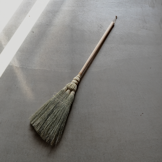 米澤ほうき工房：手箒ロング　糸：白