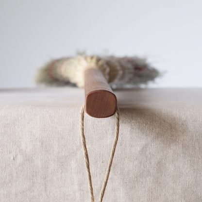 米澤ほうき工房：手箒ロング　糸：赤