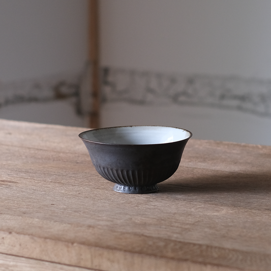 カフェオレボウル　黒唐金【B】