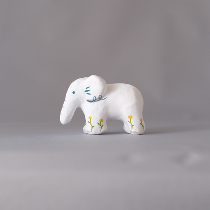 【3/9 ～ 11 18時まで販売】りなの村 張子展 はる、うらうら「旅する象」