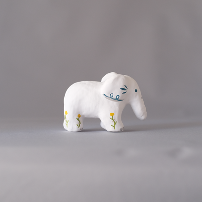 【3/9 ～ 11 18時まで販売】りなの村 張子展 はる、うらうら「旅する象」