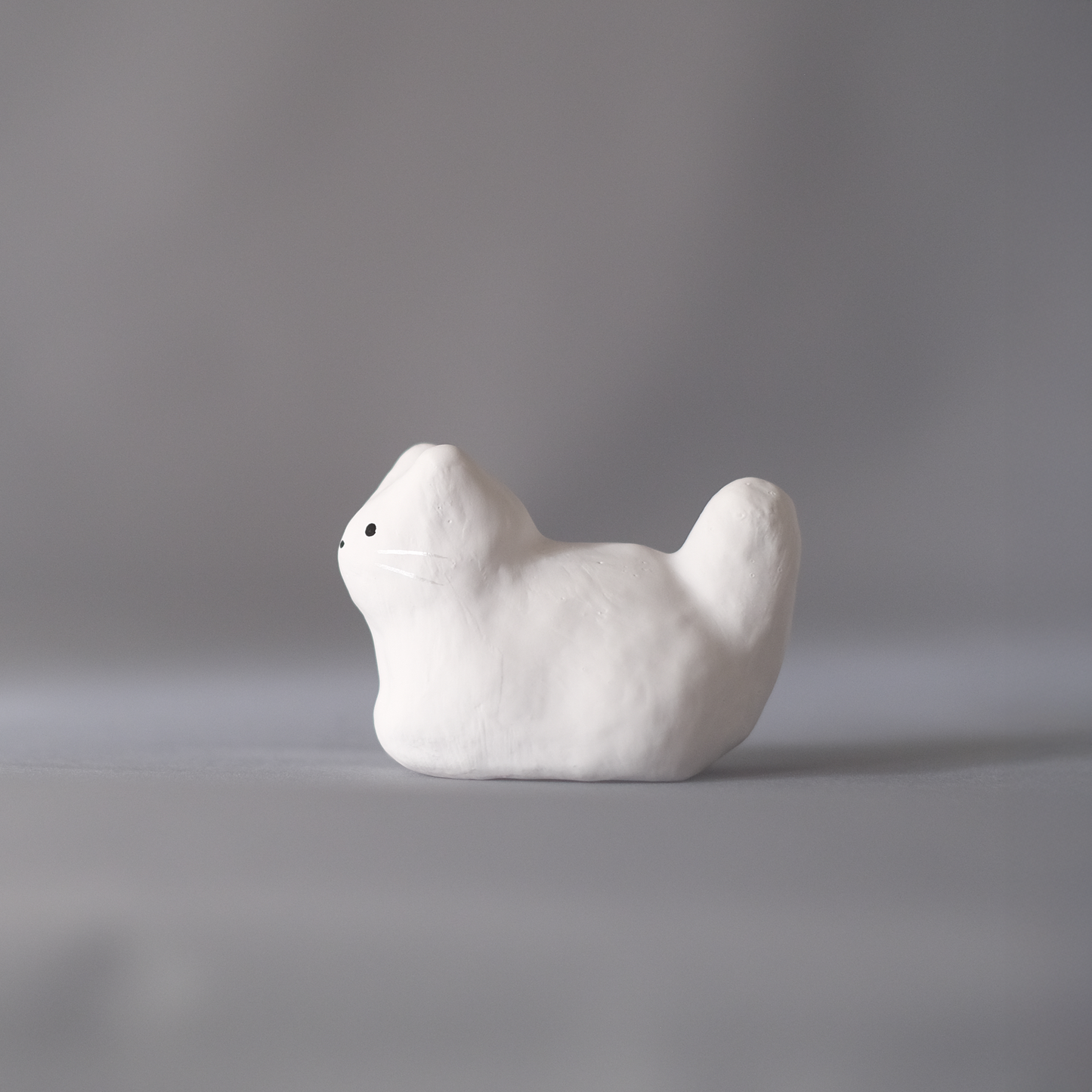 【3/9 ～ 11 18時まで販売】りなの村 張子展 はる、うらうら「白い猫」