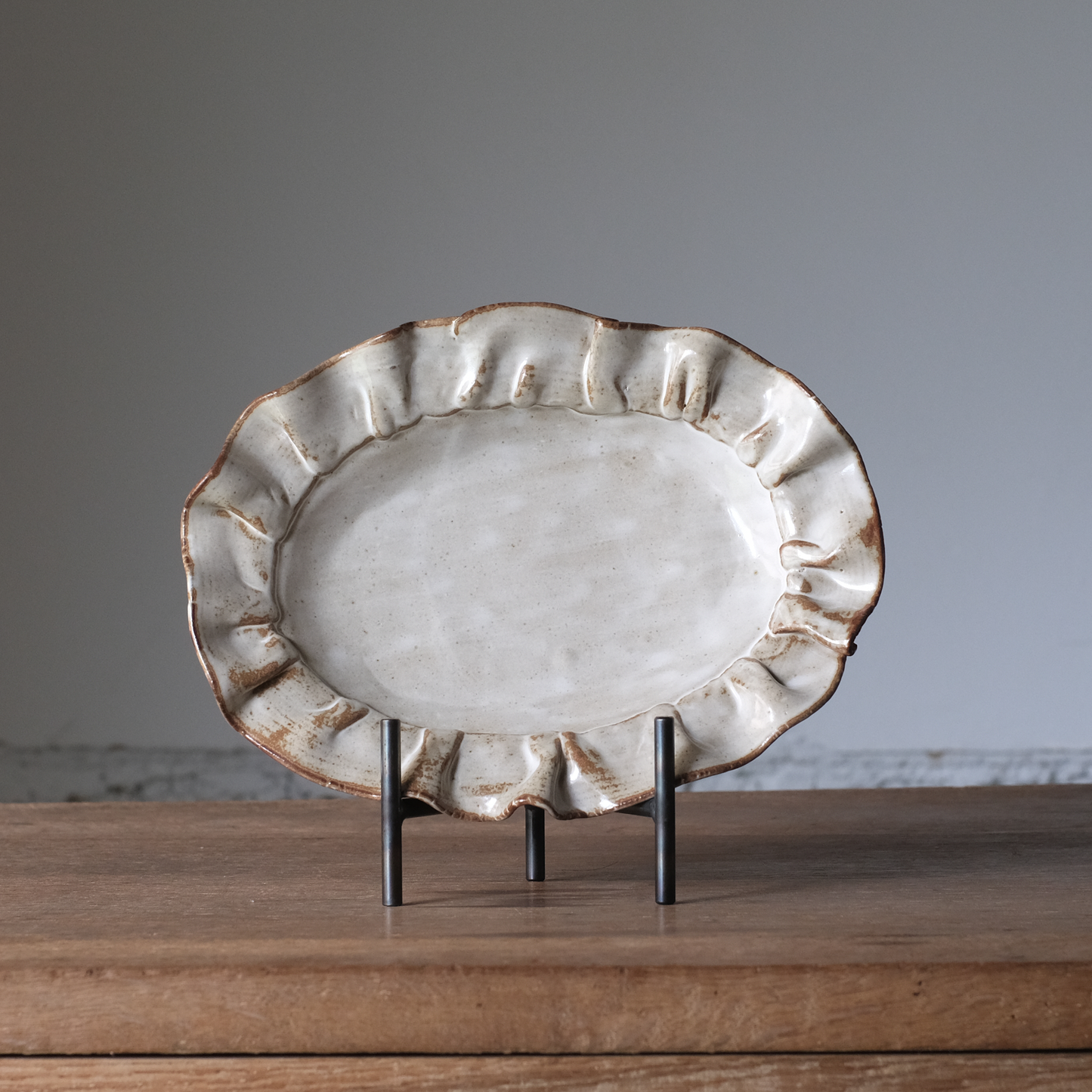【石渡磨美 × ACOPOTTERY ふたり展】フリルプレート Ｍ-1 白
