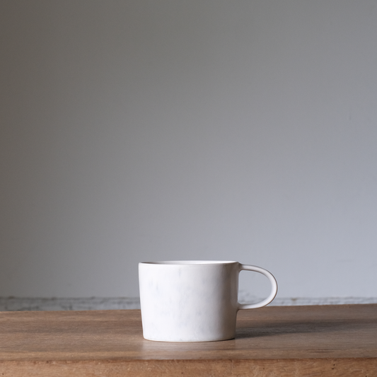 【石渡磨美 × ACOPOTTERY ふたり展】マグカップ W 白